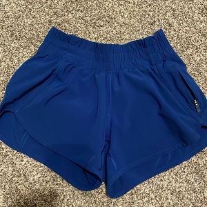 Lululemon Tracker shorts